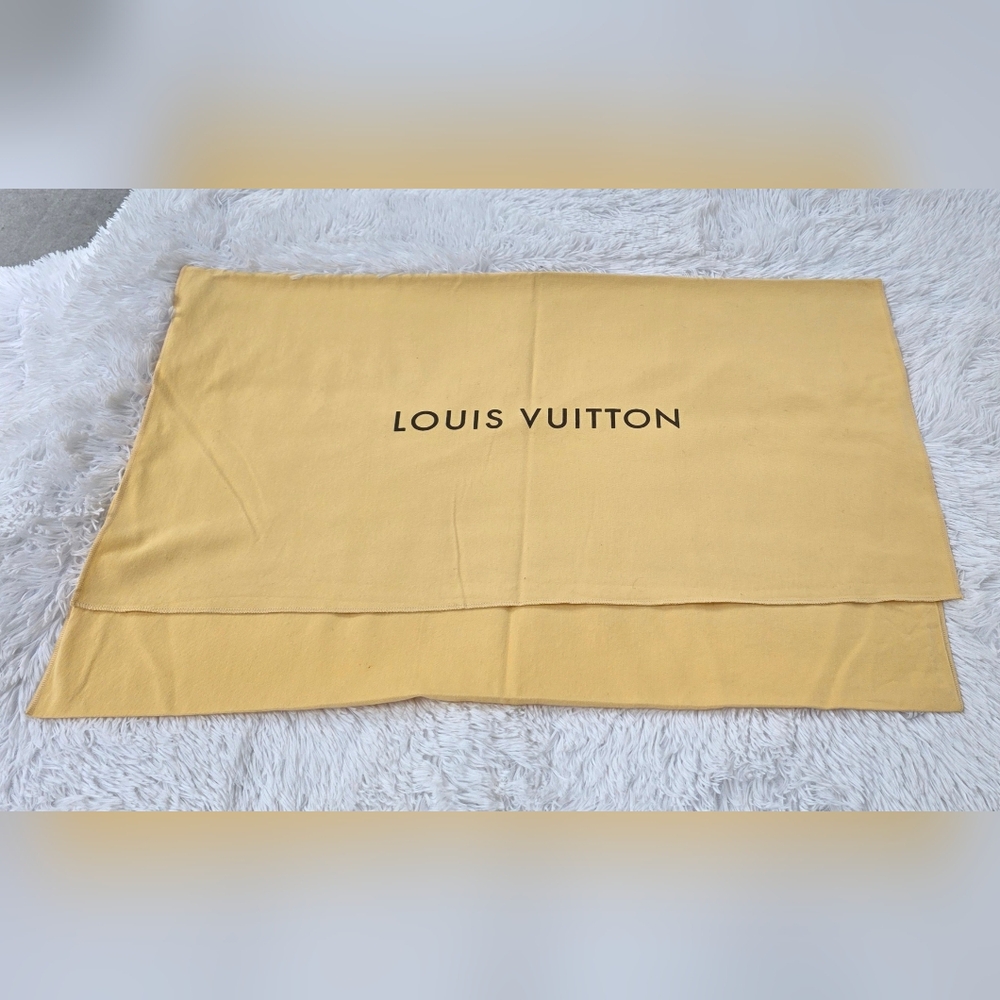Authrntic Louis Vuitton Dust Bag Size 29.5 x 20.5